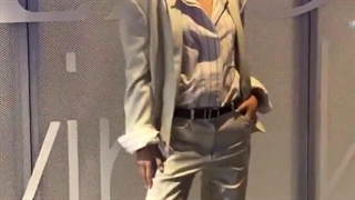 منتشر شده از جنی در محل برگزاری شوی Calvin Klein در نیویورک