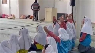 حضور دخترخانم های دبستان حضرت مریم در اردوگاه سیدالشهدا