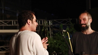 کماکان- لبخند