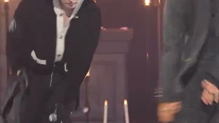 فنکم هونگجونگ عضو ایتیز  (Hoongjoong,ATEEZ) اجرای "ICE ON MY THEETH"
