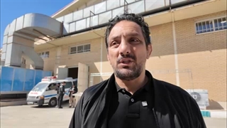پژمان درستکار مربی کشتی کشورمان در کنار شهدای حملات آمریکا و اسرائیل پس از شهادت رهبر انقلاب