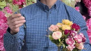 بوته گل های مصنوعی پیونی