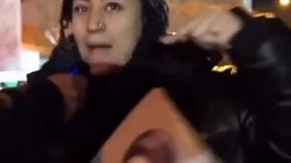 شجاعت بانوی ایرانی هنگام مصاحبه با رسانه ترک زبان