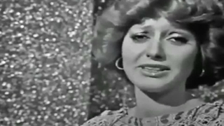 گوگوش، مخلوق، شعر منصور تهرانی، آهنگ شماعی‌زاده تنظیم منوچهر چشم آذر، ویولن مجتبی میرزاده ۱۳۵۵