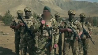 رجزخوانی حماسی نیروهای ویژه ایرانی حاضر در جزایر ایران در خلیج فارس