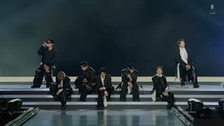 اجرای like animals از BTS