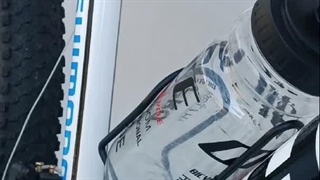 دوچرخه چیتا سایز 26 اورسایز ترمز ویبریک سفیدآبی با قمقمه و گلگیر