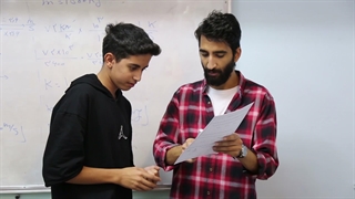 کلاس فیزیک دهم - دبیر: استاد کوپ