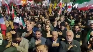 راهپیمایی و تجمع خیابانی مردمی در تاکستان در حمایت از رهبر انقلاب و نیروهای مسلح در جنگ رمضان