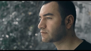 Model_-_Antidepresan_Gülümsemesi(1080p)