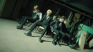 FREEZE --STRAY KIDS