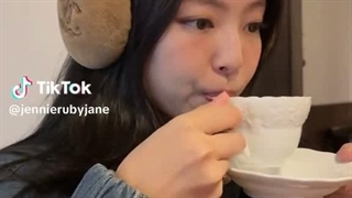 JENNIE TIKTOK