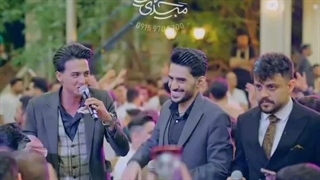اجرا مشتری اصغر علیزاده و ابولفضل رحیمی و محمد ملایی در عروسی