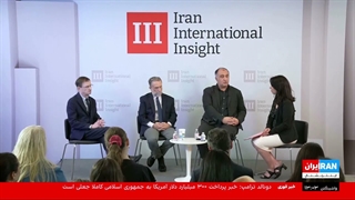 31) کلیپ با مشارکت دایی (آقای رابرت ساتلوف)؛ شوهرخاله (آقای دیوید هیل) و خواهرزاده دکتر الکس کاین