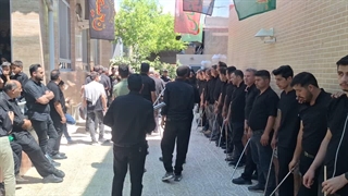 عزاداری سنتی ظهر عاشورا ( جنازه لر ) اخی جهان (2) ــ محرم 1405
