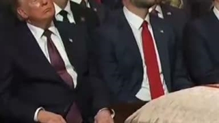 چُرت زدن ترامپ در مراسم خاکسپاری گراهام شون سوژه رسانه ها شد!!!....