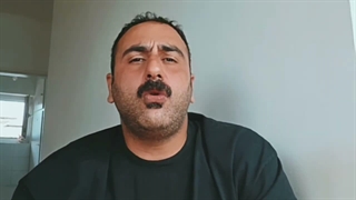 حمله یک کمونیست ضد جمهوری اسلامی به سلطنت طلبا و سس خرسی