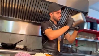 آشپزی با اشکان صادقی