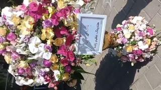 تاج گل افتتاحیه
