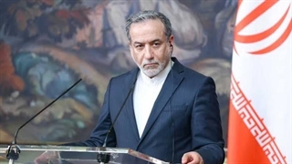 عراقچی: شروط ایران برای باز شدن تنگه هرمز تغییر نمی‌کند